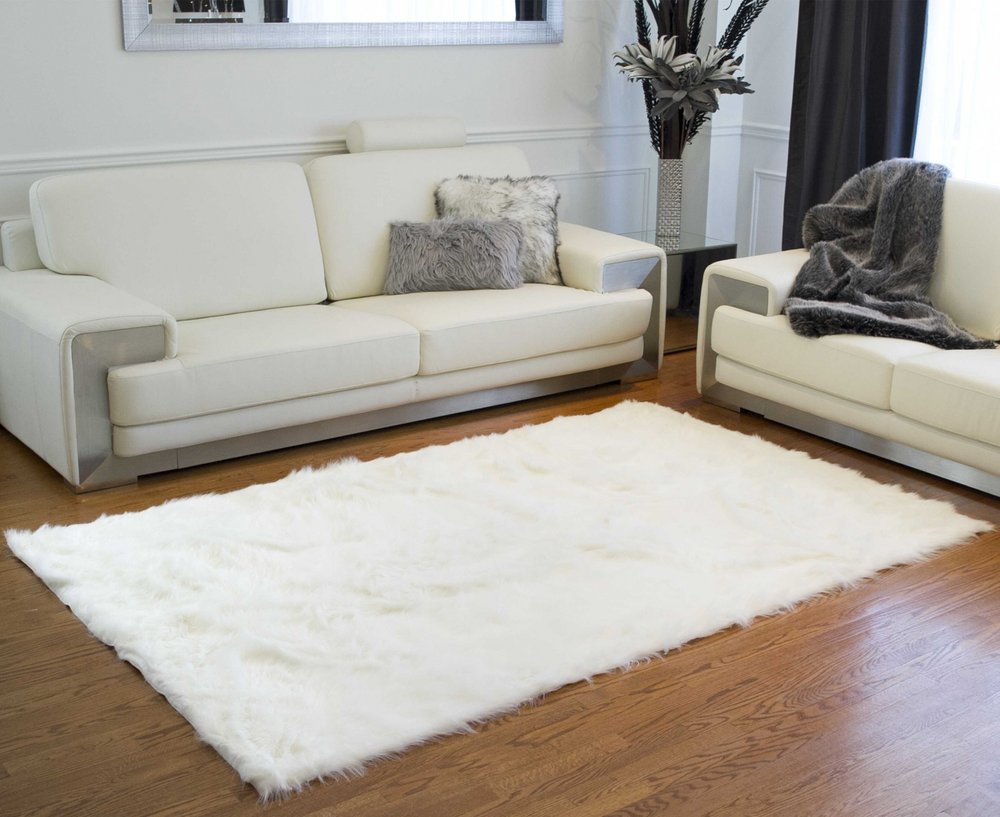 5' X 8' Off White Faux Fur Area Rug