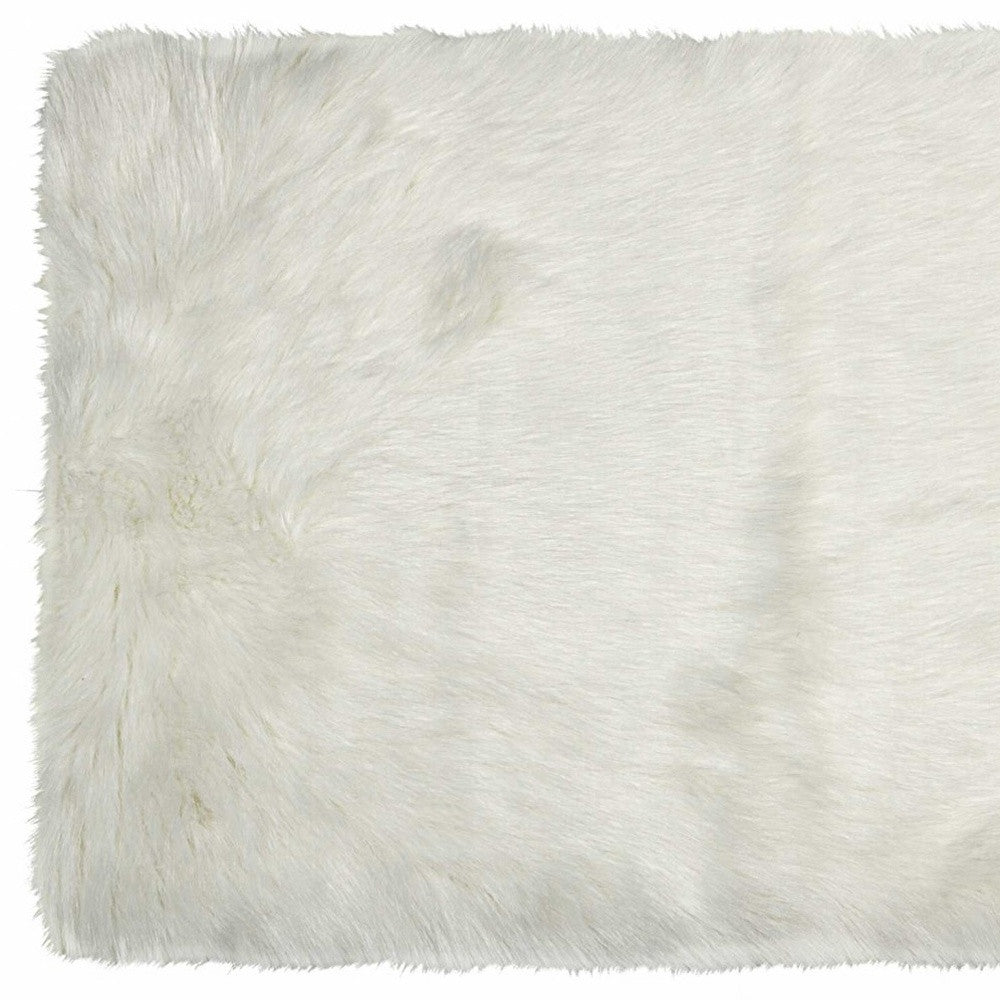 5' X 8' Off White Faux Fur Area Rug