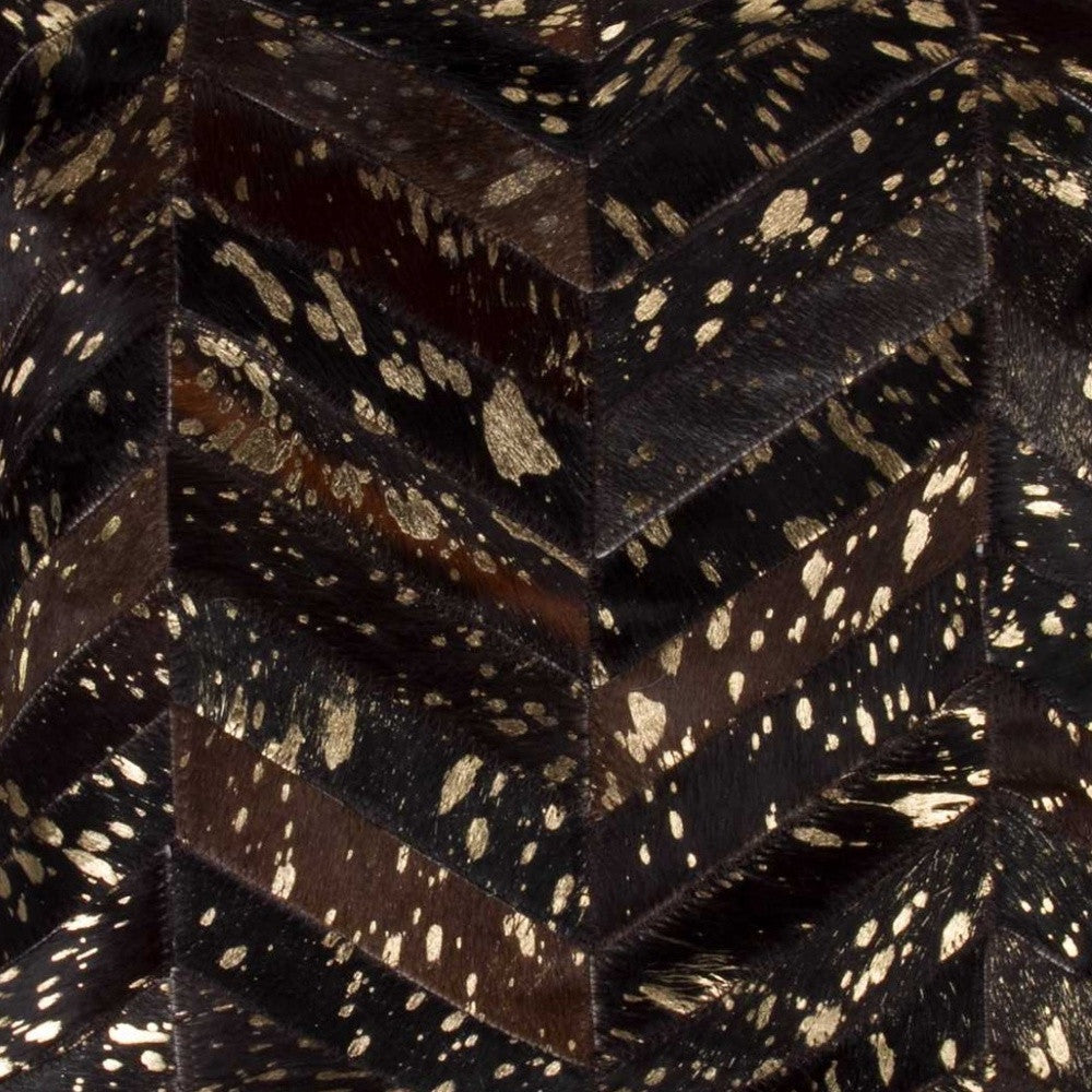 18" X 18" X 5" Chocolate And Gold Pillow