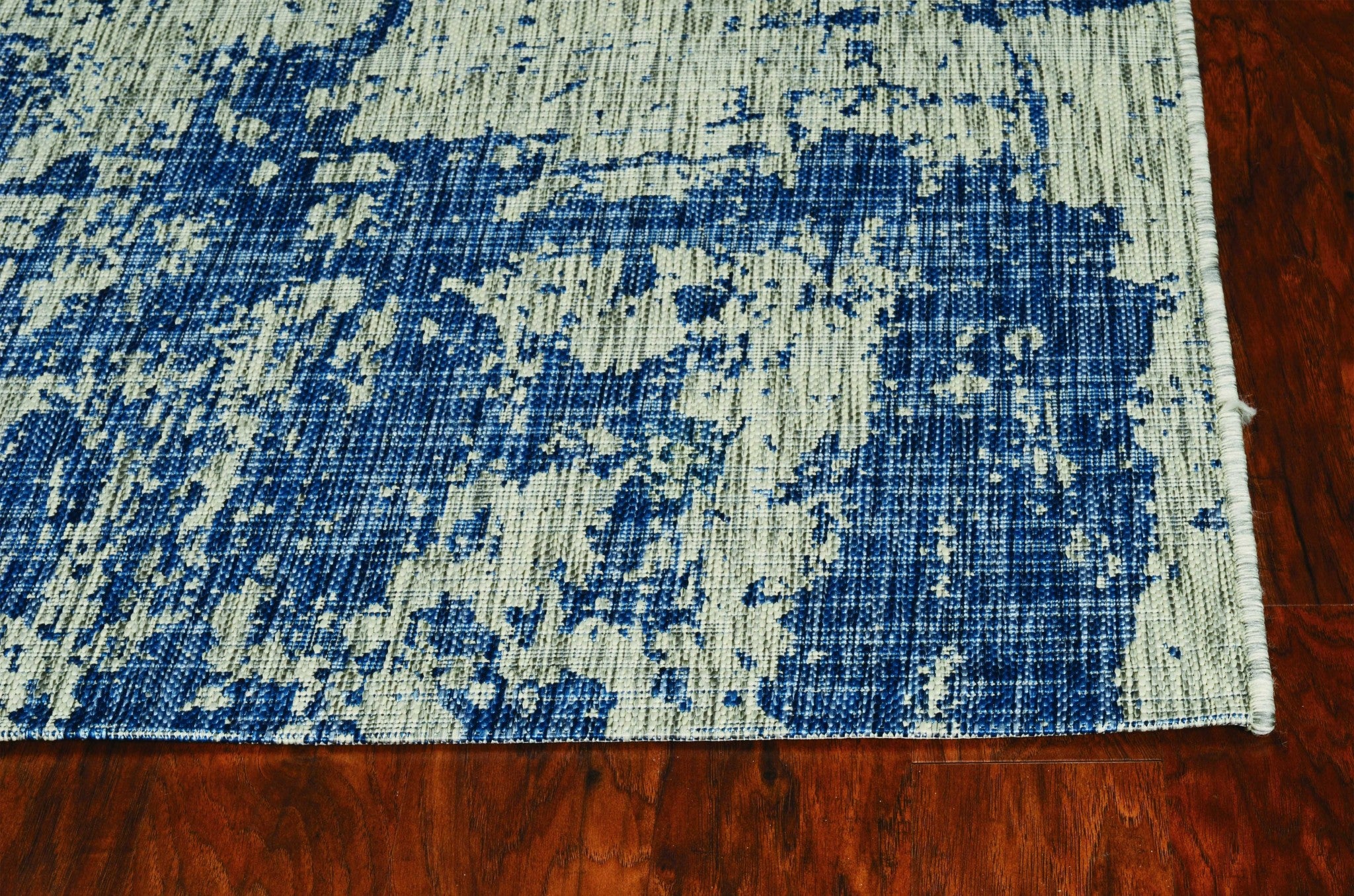 3' X 4' Green And Denim Blue Abstract Area Rug