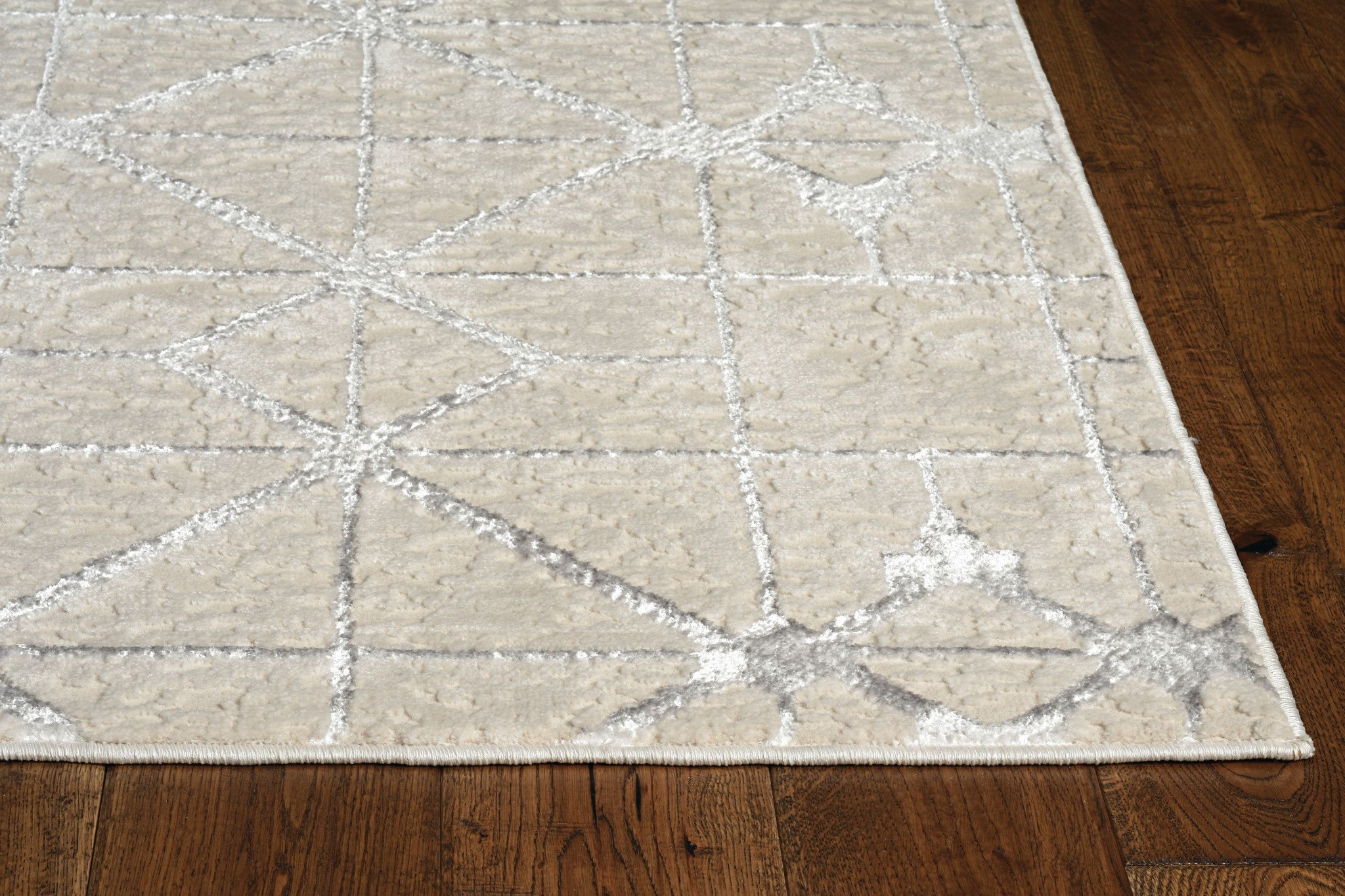 3' X 5' Ivory And Brown Geometric Area Rug