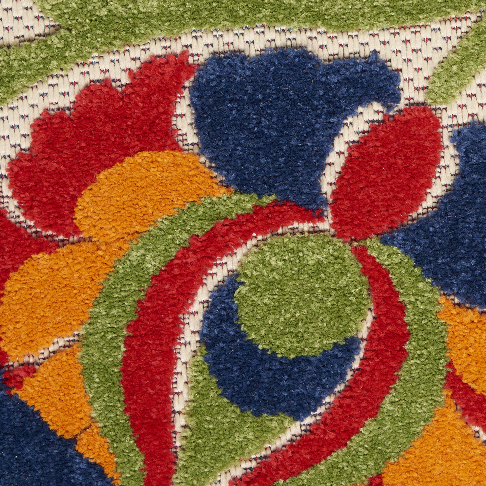 4' Green And Ivory Round Indoor Outdoor Area Rug