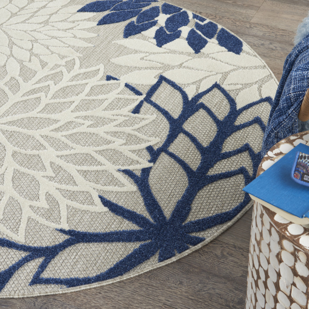 4' Ivory And Blue Round Indoor Outdoor Area Rug