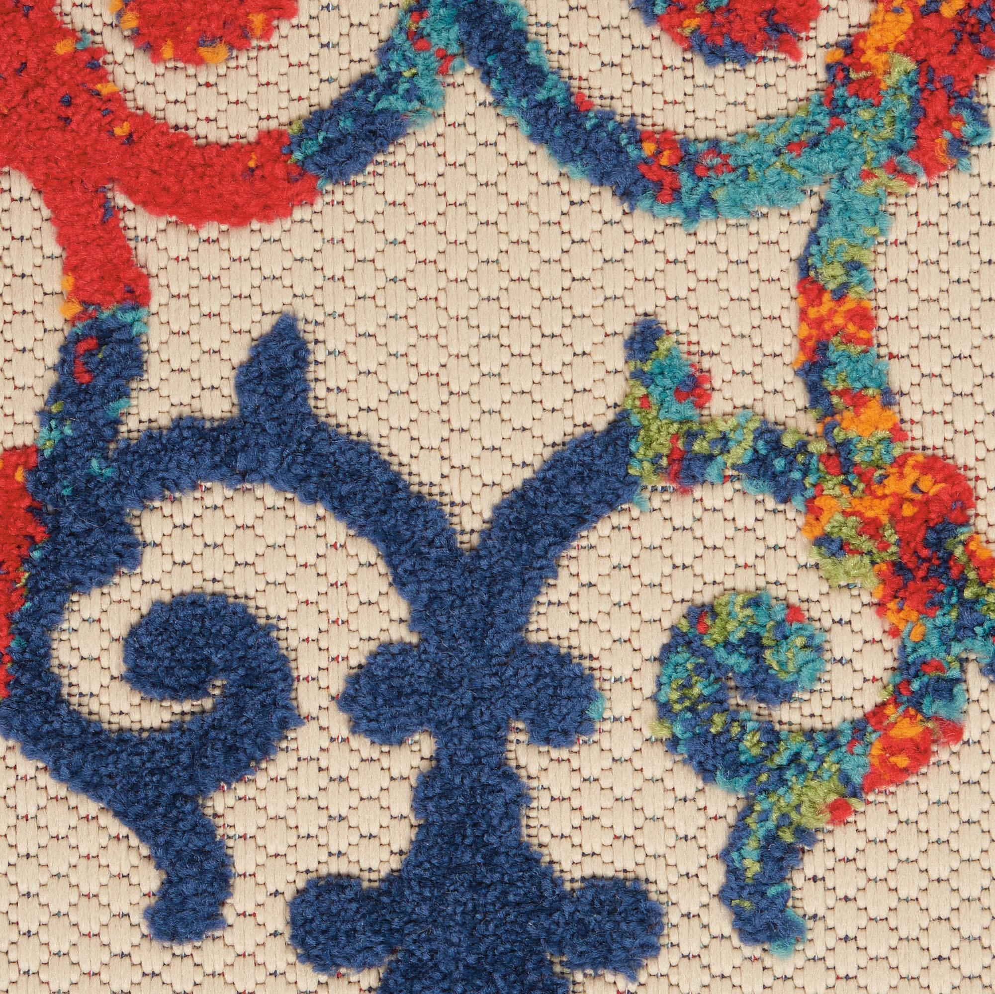 5' X 8' Ivory And Blue Indoor Outdoor Area Rug