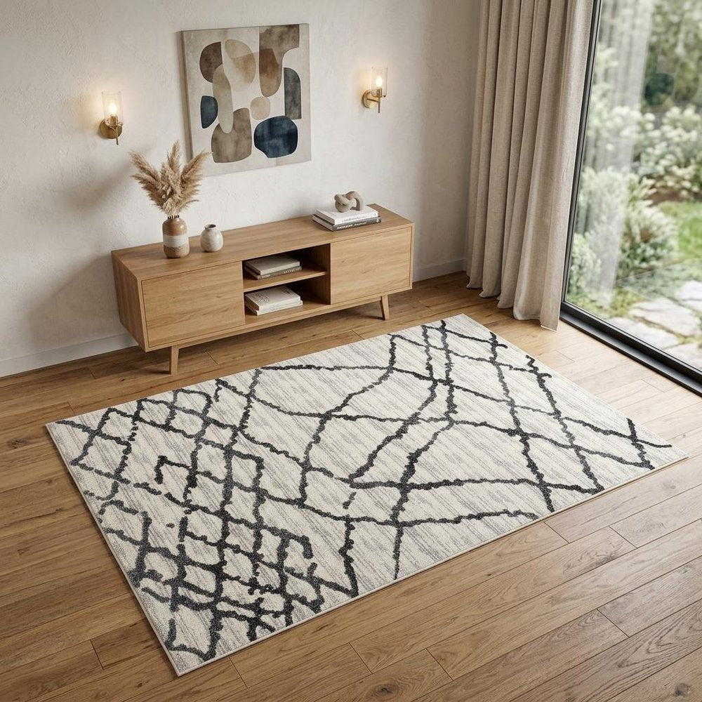4' X 6' Gray And Black Modern Abstract Area Rug