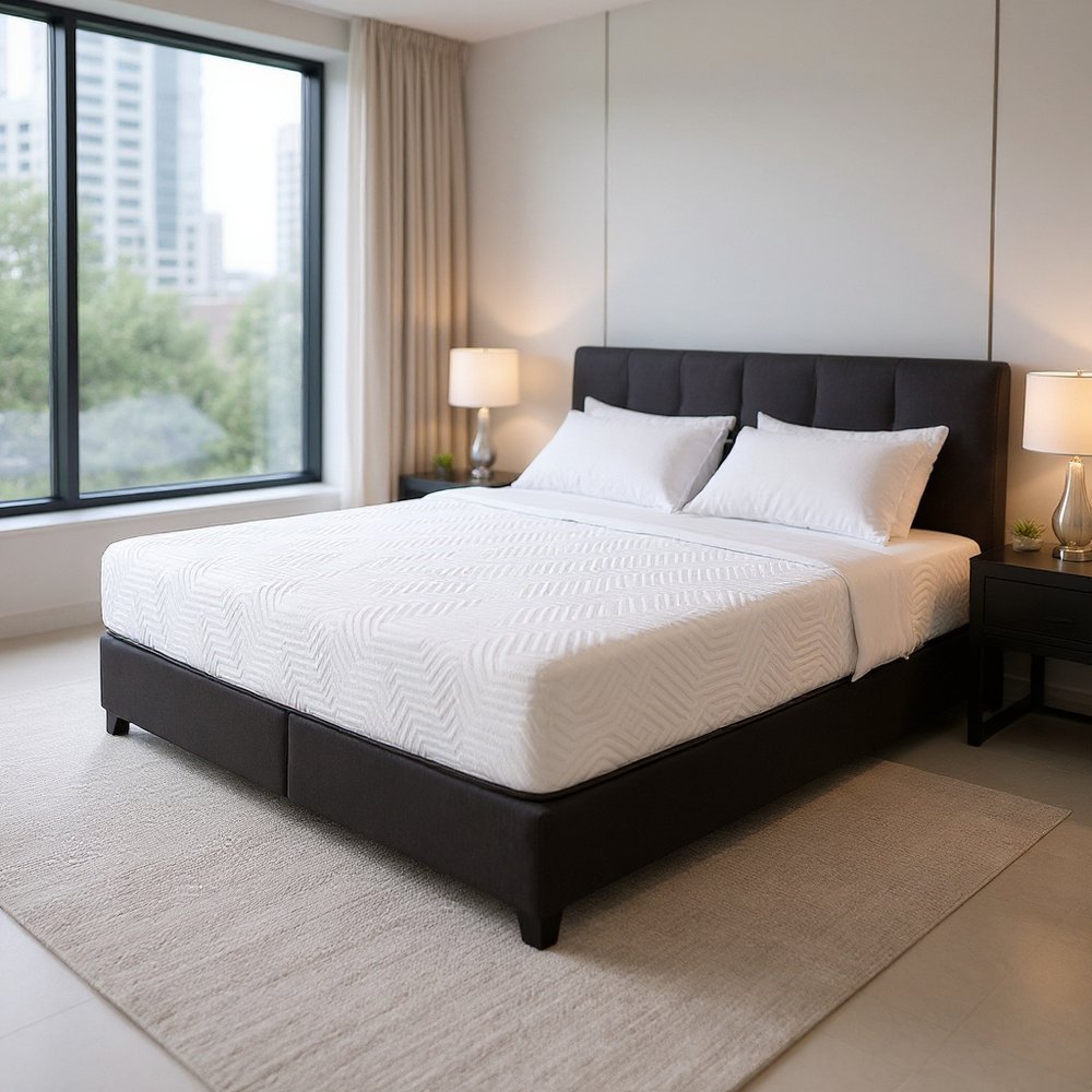 11" Hybrid Pocket Coil Gel Memory Foam Mattress