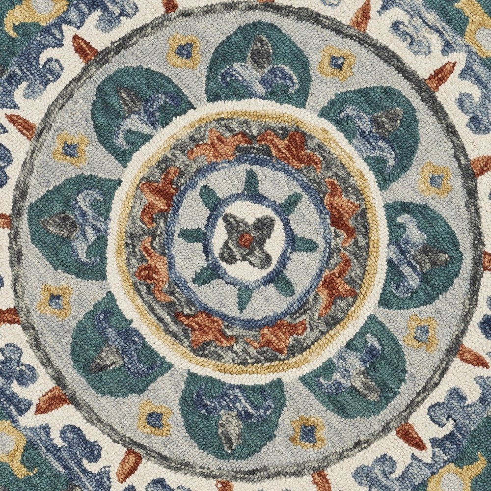 4' Green And Ivory Wool Hand Hooked Round Rug