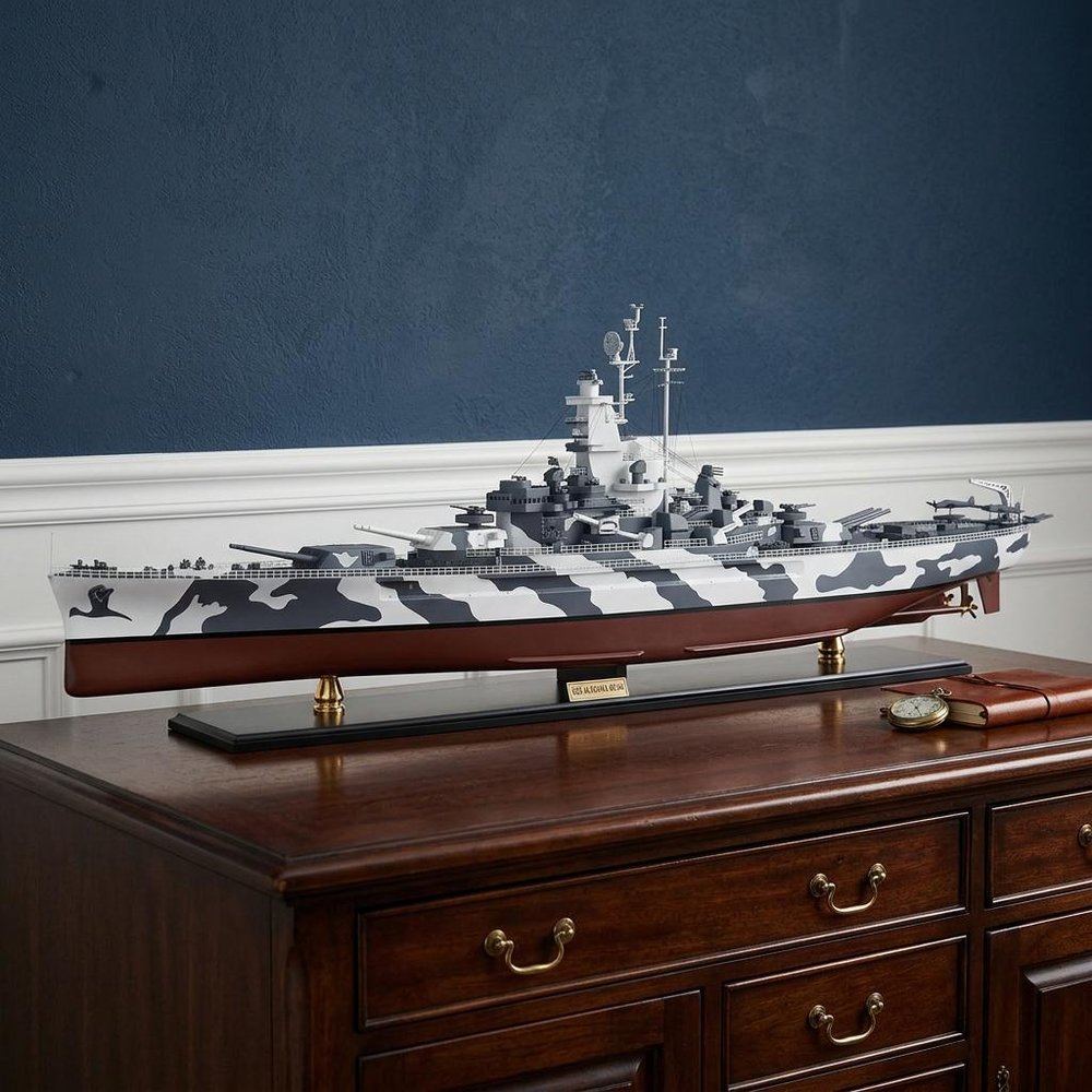 16" Gray And White Manufactured Wood Hand Painted Sculpture