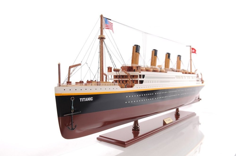 14" Black and Red Solid Wood Hand Painted 1912 RMS Titanic Large Model Boat