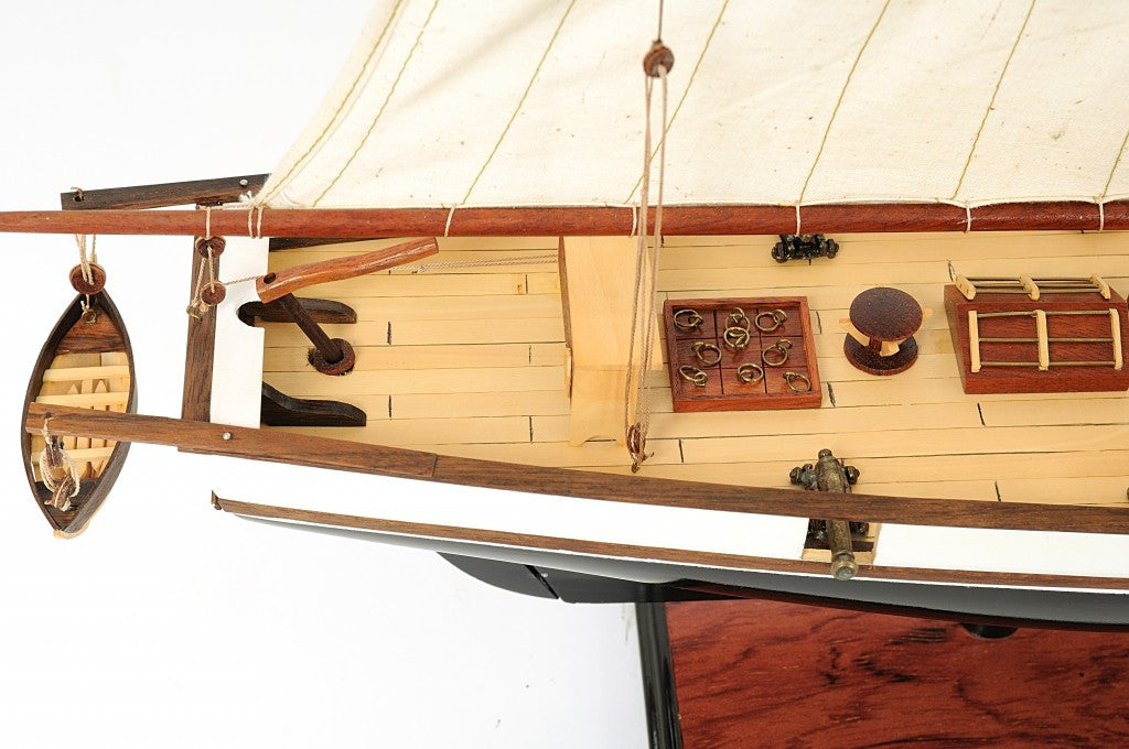 26" Black and White Solid Wood Hand Painted p-Oxybis(benzenesulfonyl hydrazide) Model Boat