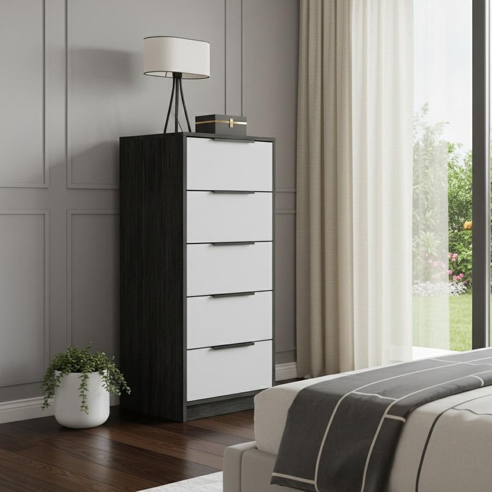 18" White Manufactured Wood Five Drawer Chest