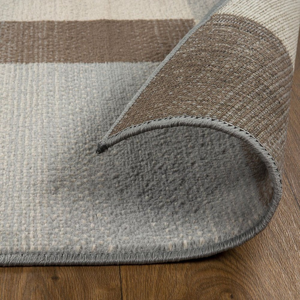 4' X 6' Gray Tan And Brown Patchwork Area Rug