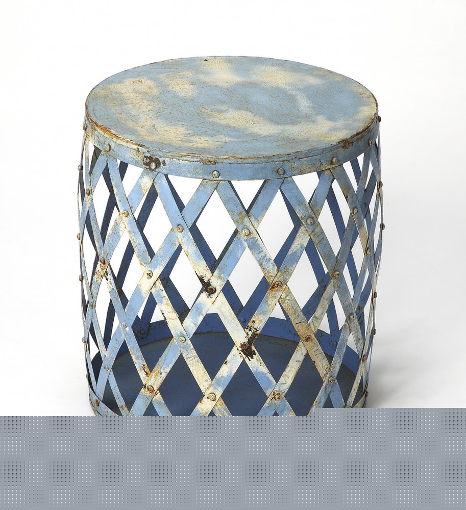 17" Rustic Blue Iron Lattice Round Top End Table