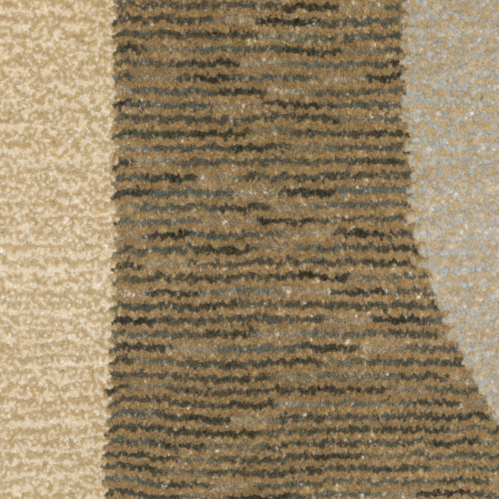 8' Green And Ivory Geometric Runner Rug