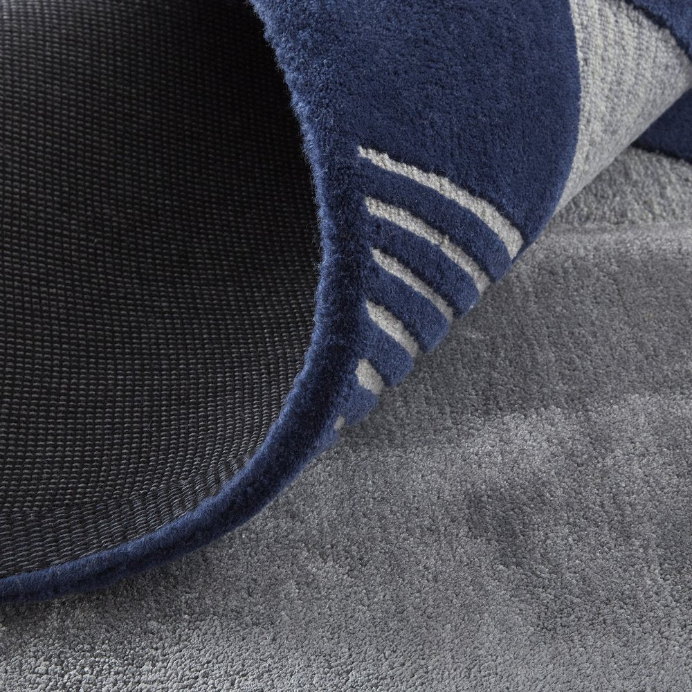 4' X 6' Blue and Silver Wool Geometric Hand Tufted Area Rug