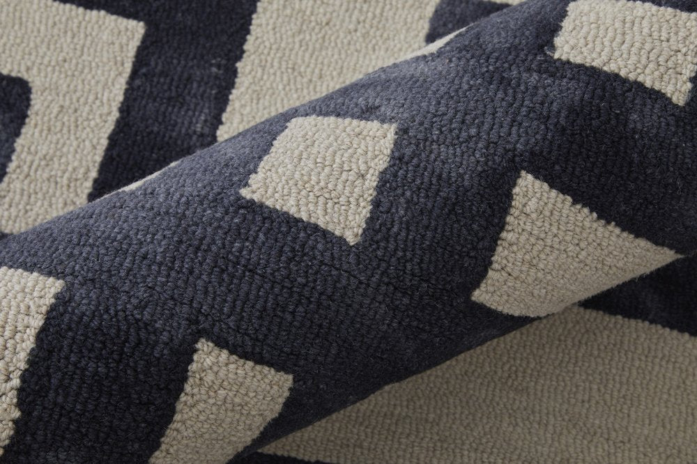 10' X 14' Black And Ivory Wool Geometric Hand Tufted Area Rug