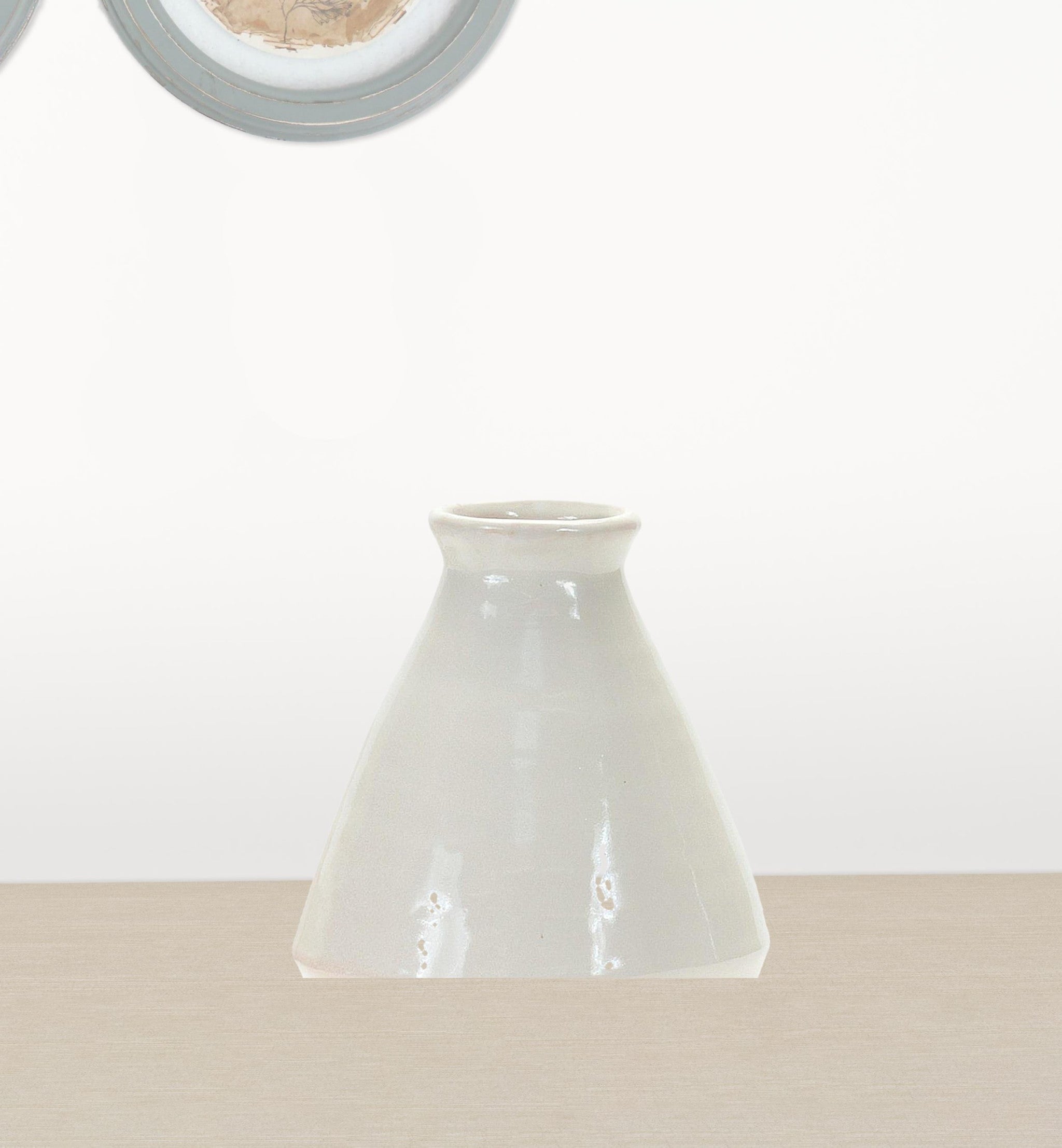 Set Of Two 6.25" Terracotta White Round Table vase