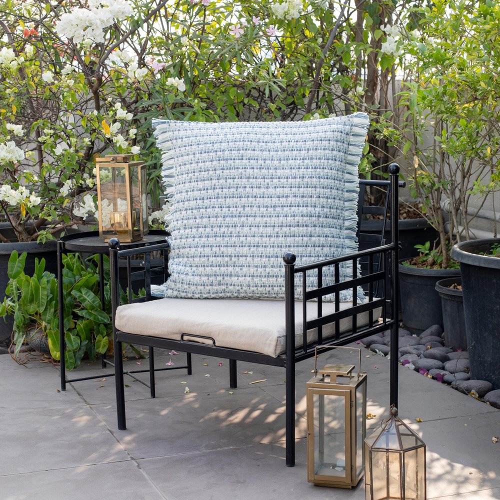 24" X 24" Blue Zippered Coastal Indoor Outdoor Throw Pillow