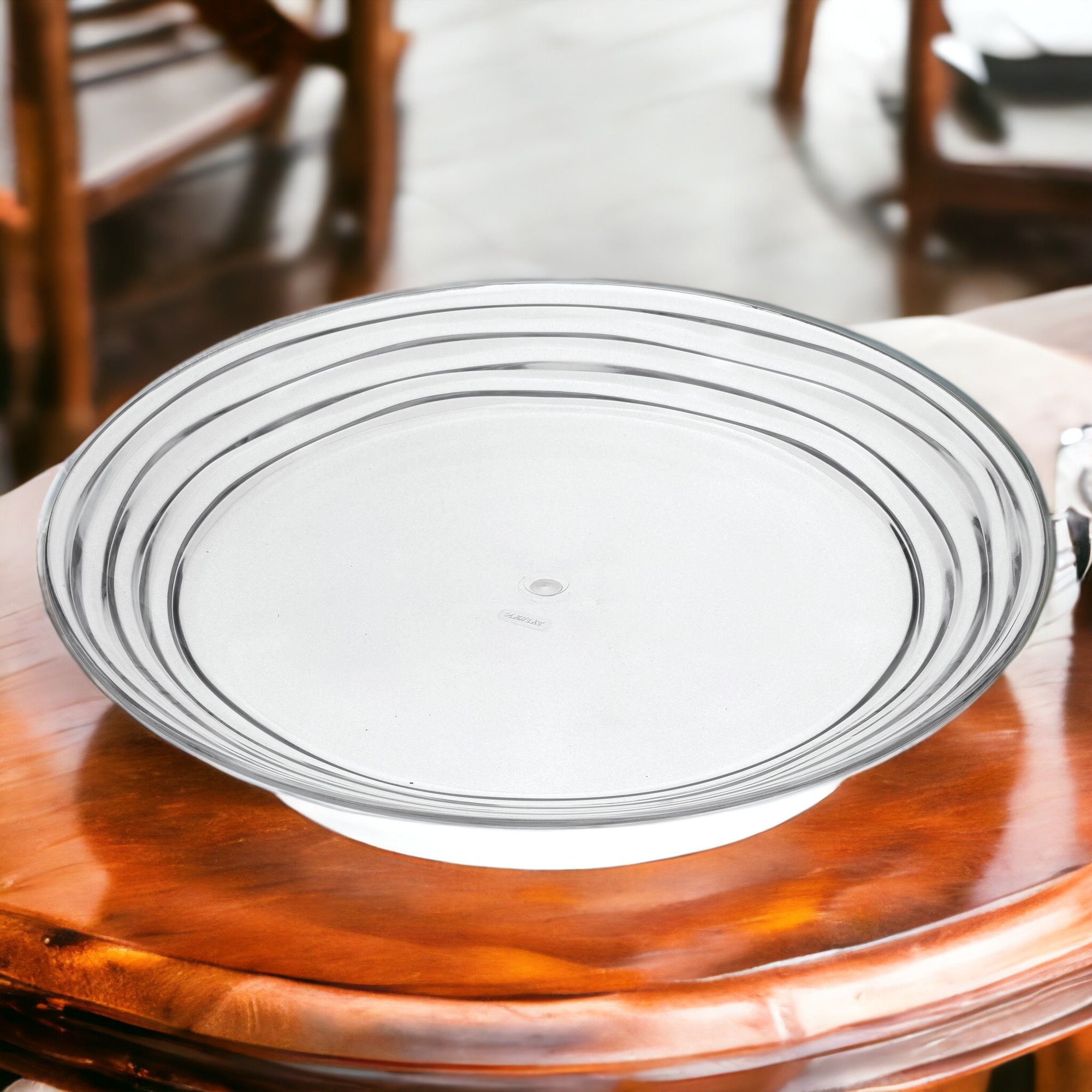 Clear Four Piece Round Swirl Acrylic Service For Four Dinner Plate Set