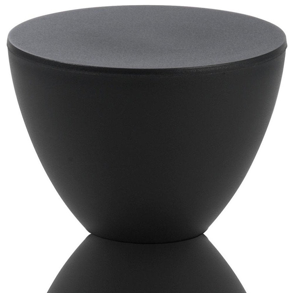 17" Black Heavy Duty Plastic Round End Table