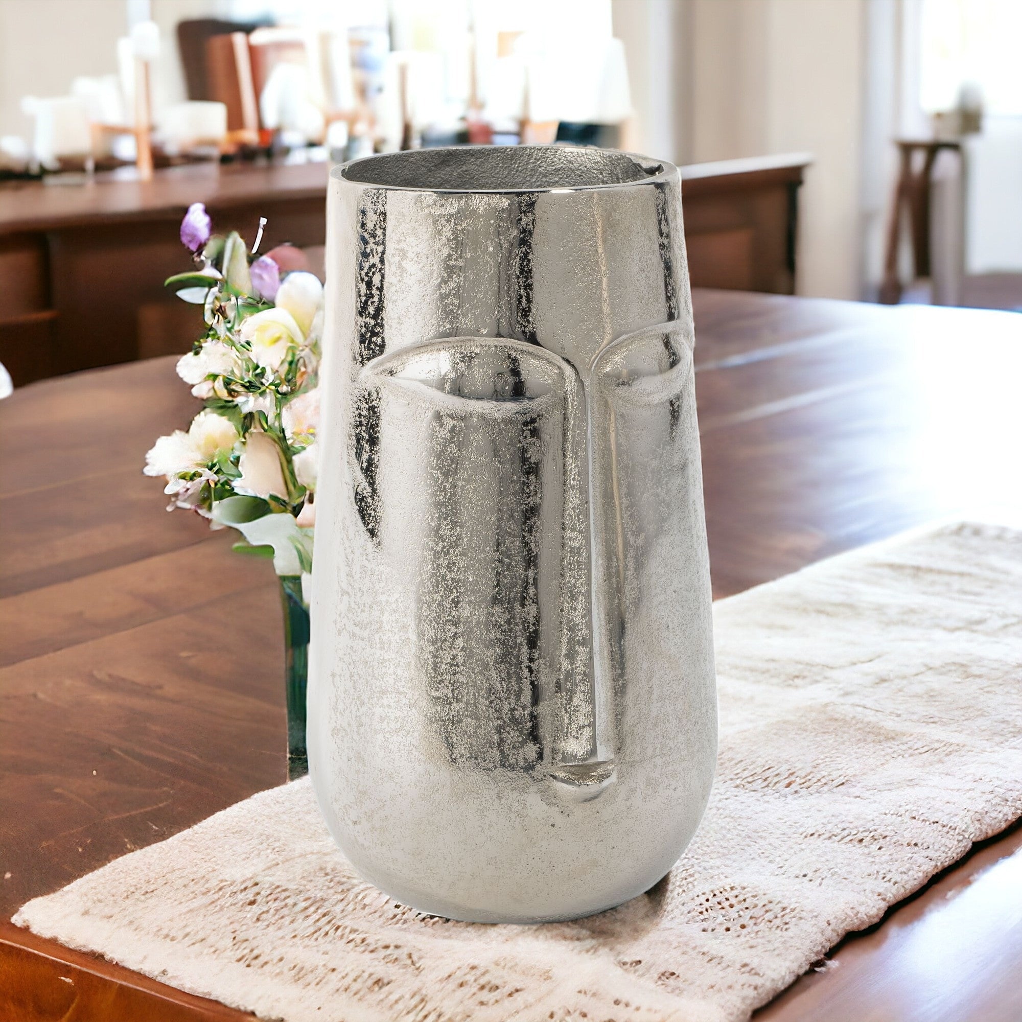11" Silver Aluminum Faces Cylinder Table Vase