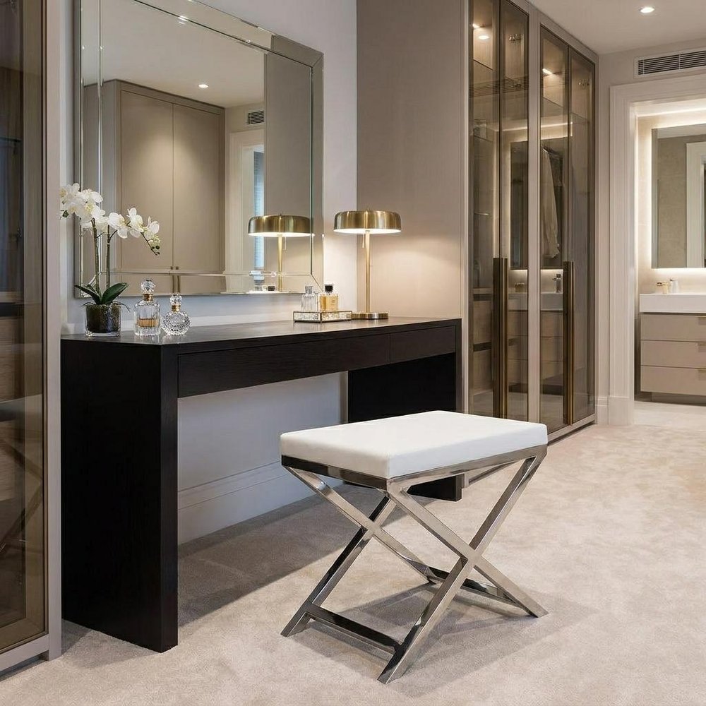 21" White and Gold Faux Leather Vanity Chair