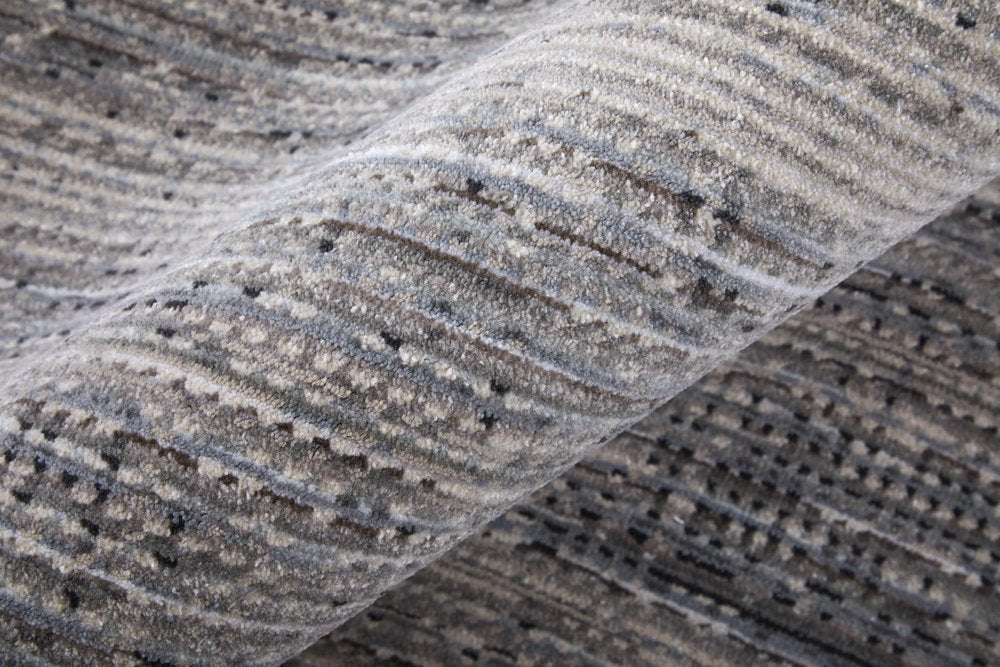 9' X 13' Gray Ivory And Taupe Area Rug