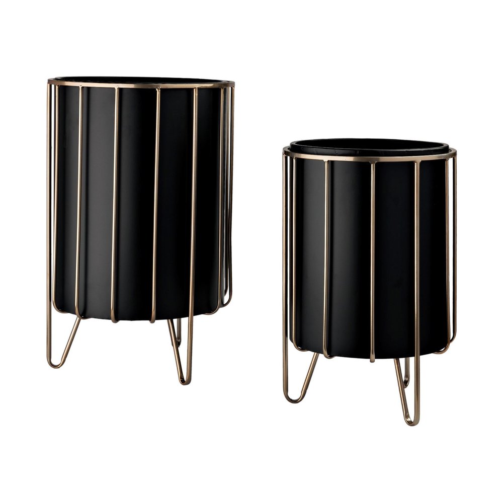 Set of Two Black Metal 20 Ounce Round Pot Planters
