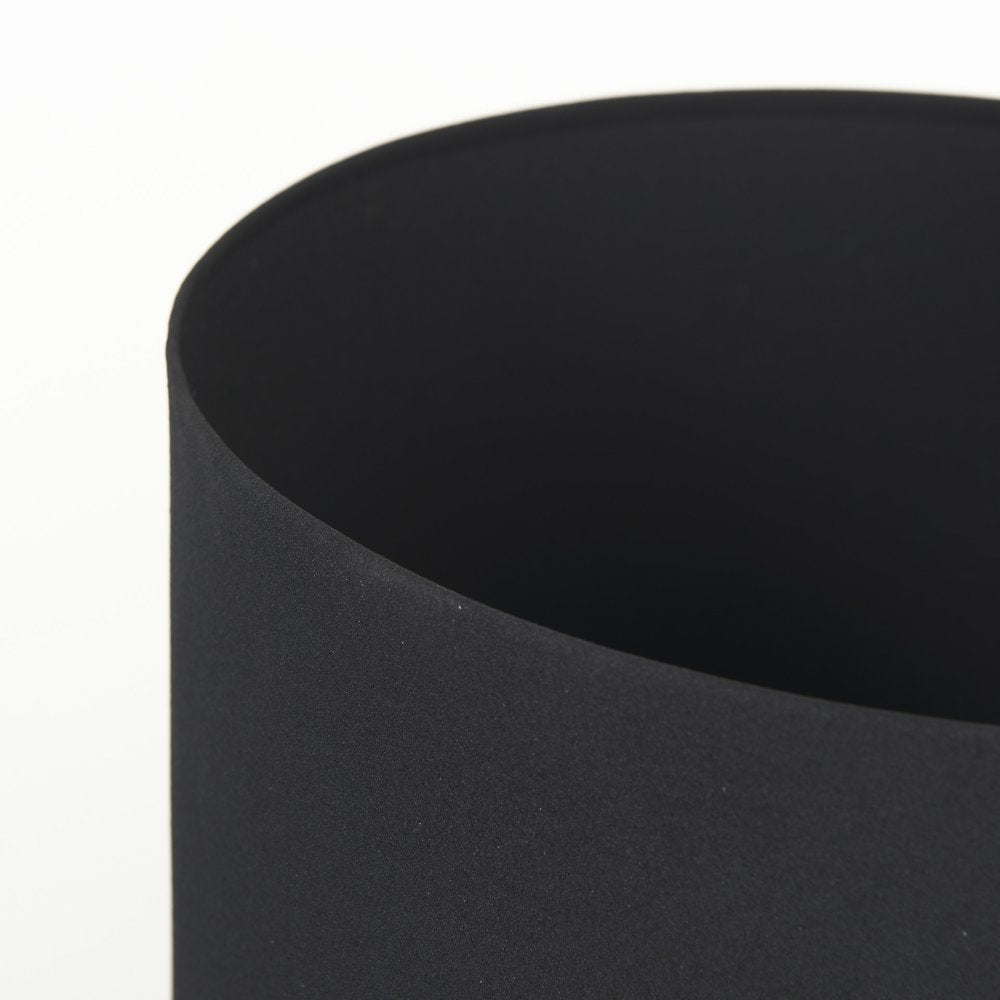 Set of Two Black Metal 20 Ounce Round Pot Planters