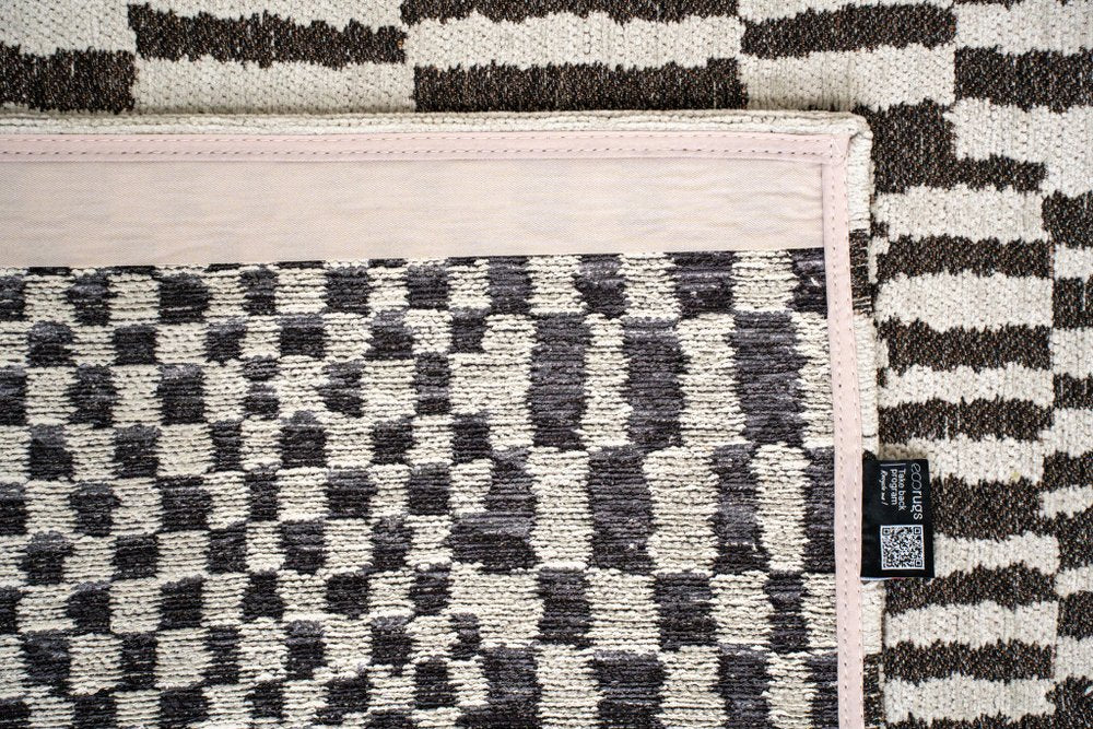 9' X 13' Gray And Beige Geometric Washable Area Rug With UV Protection