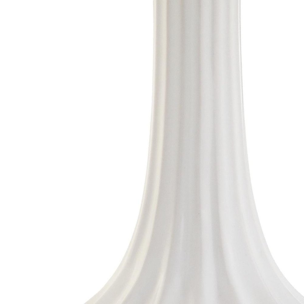 22" Gold Urn Table Lamp With Drum Shade