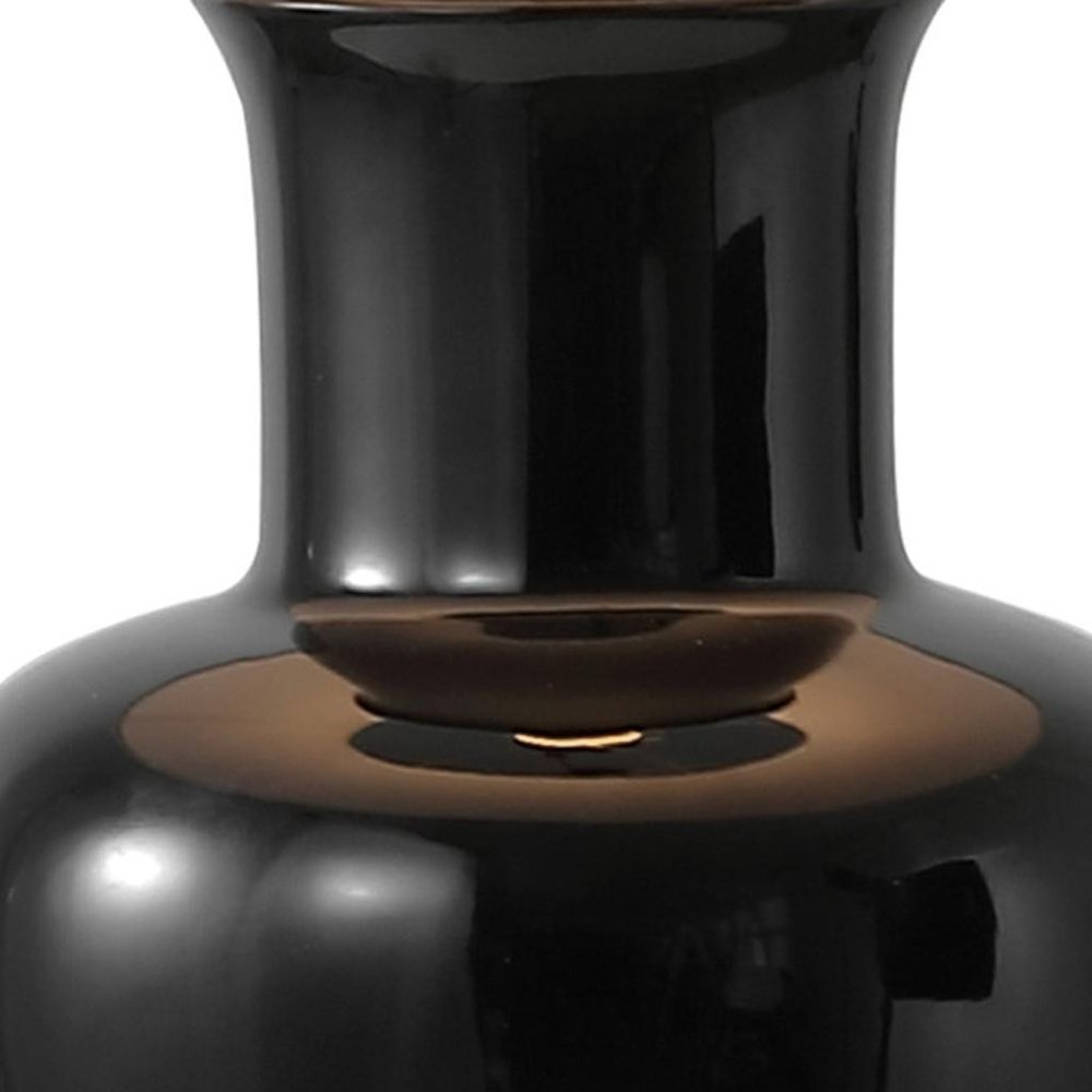 29" Gold Urn Table Lamp With Drum Shade