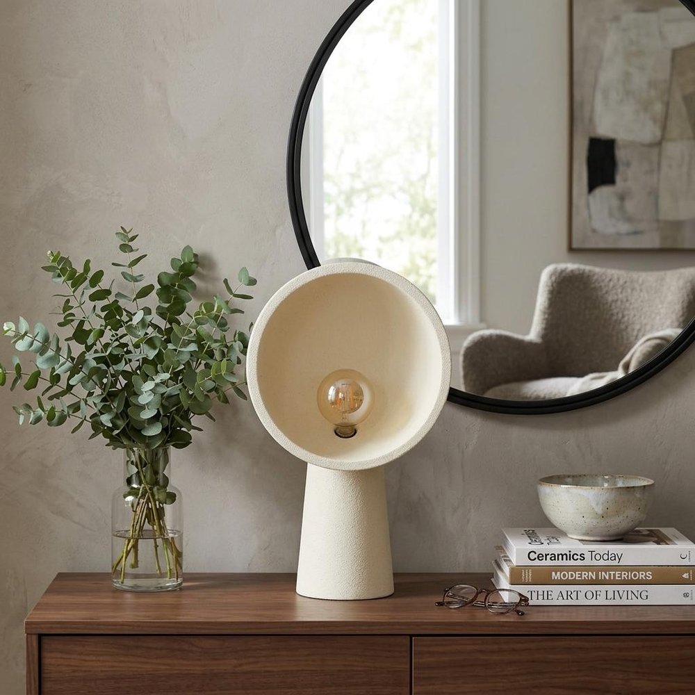 18" Clear Geometric Table Lamp With Globe Shade