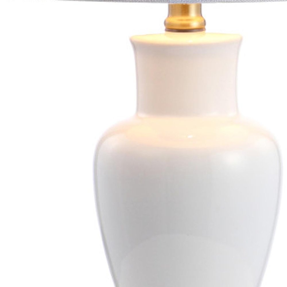 21" Gold Urn Table Lamp With Drum Shade