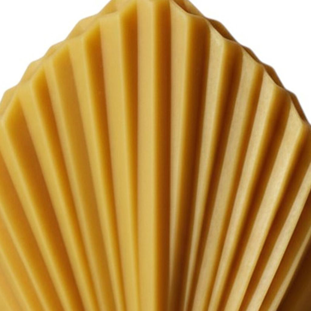 6" Gold Day at the Spa Scented Dimensional Palm Leaf Candle