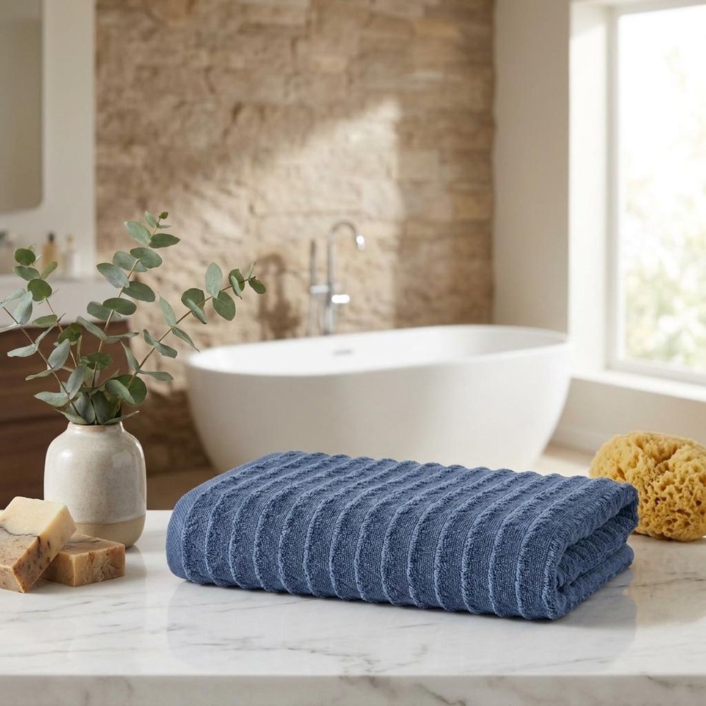 Set of Two White Geometric Turkish Cotton 27" X 54" Bath Towels