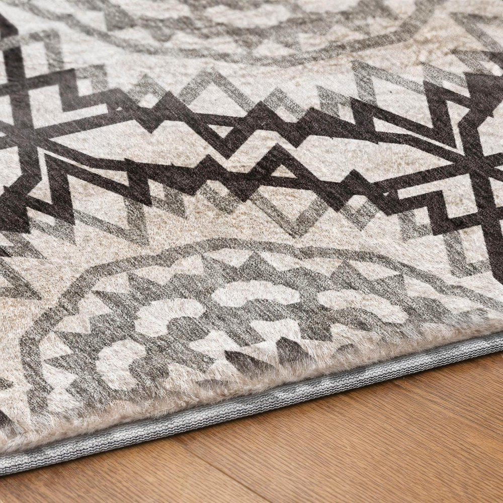 9' X 12' White And Black Floral Shag Washable Area Rug With UV Protection