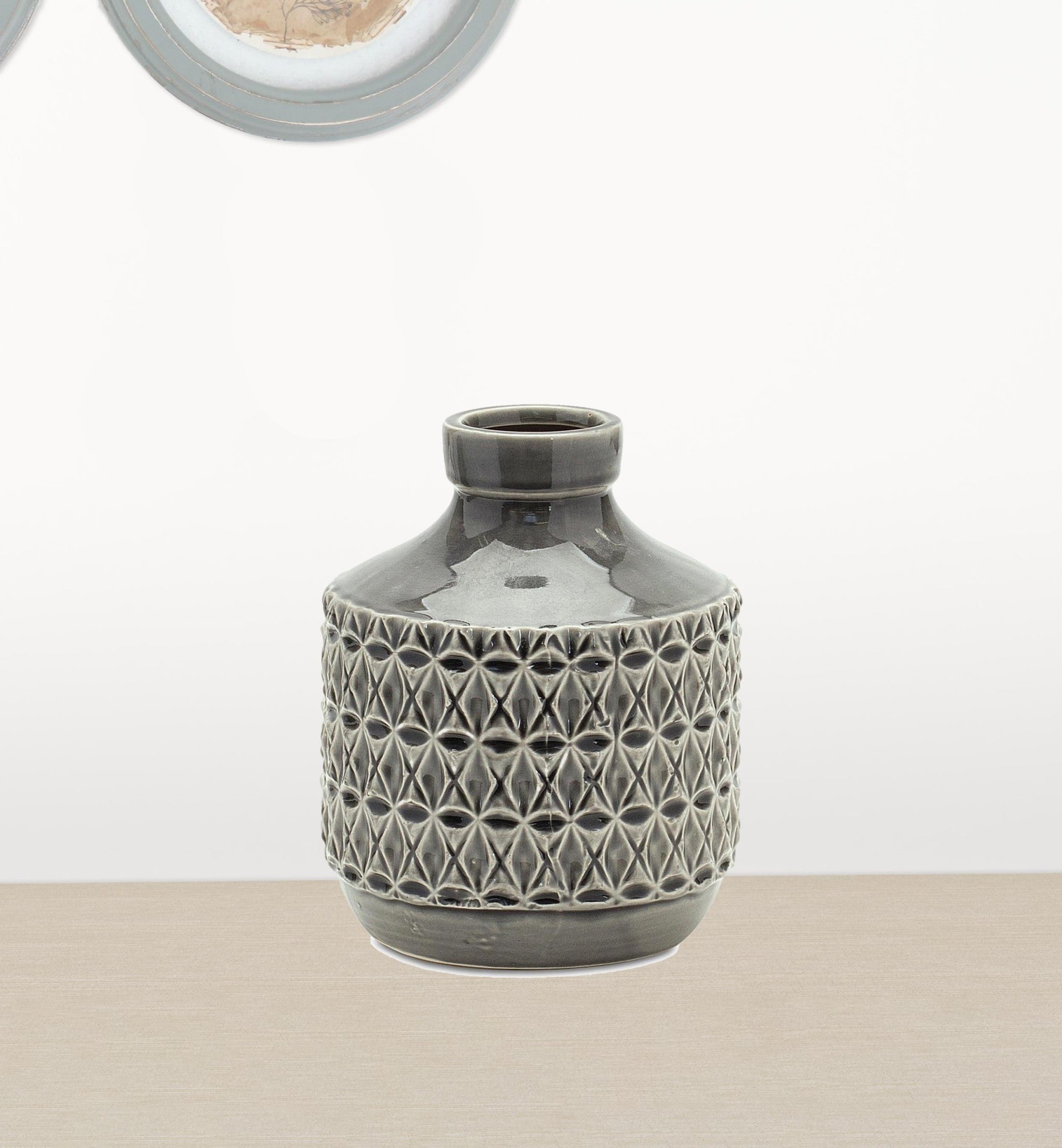 7.5" Terracotta Gray Round Table vase