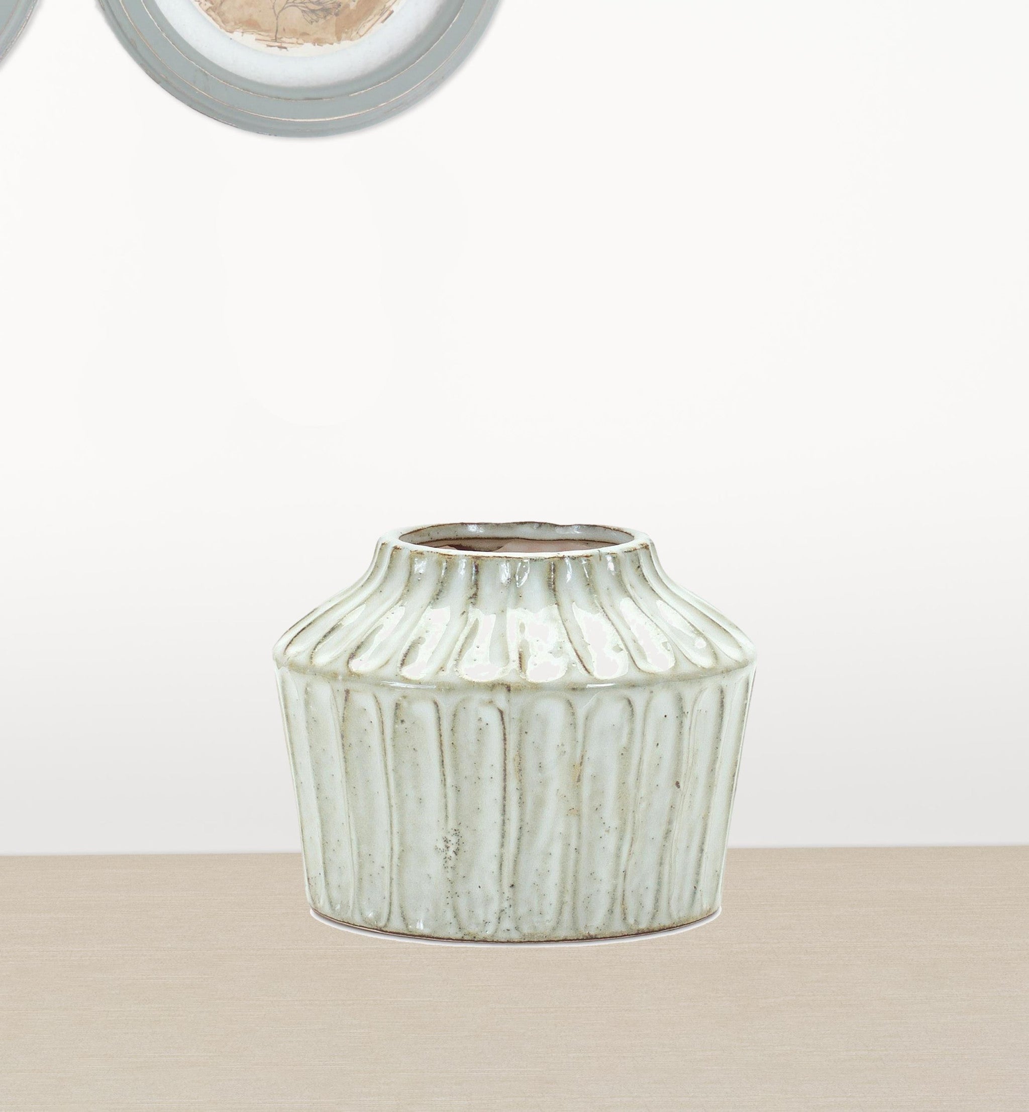 5.75" Terracotta Beige Round Table vase