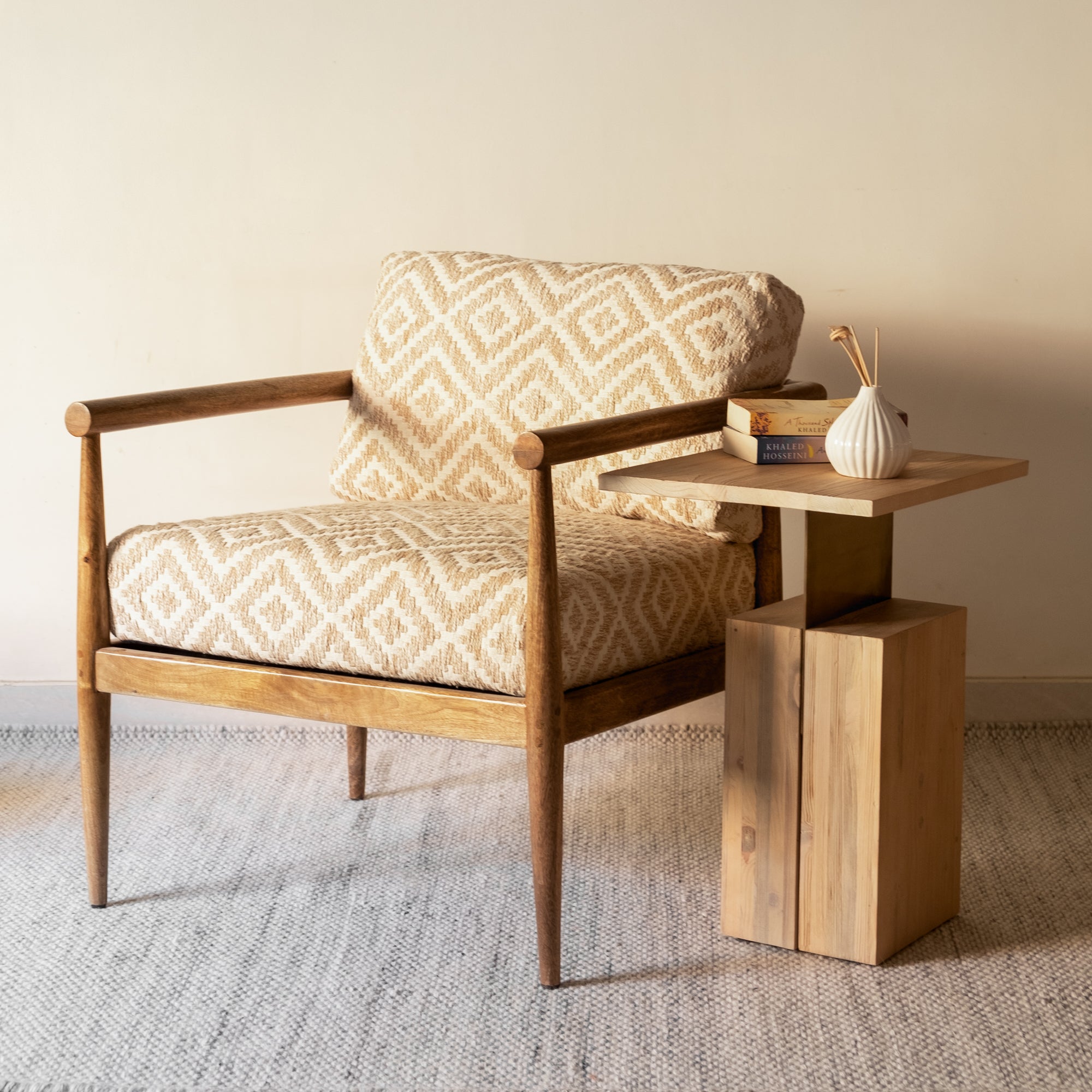 28" Beige and Natural Cotton Geometric Arm Chair