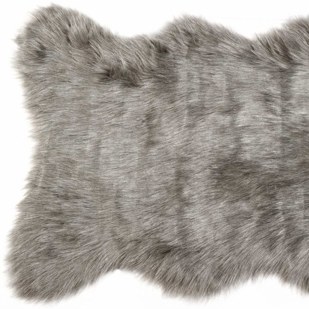2' X 3' Gray Faux Sheepskin Area Rug