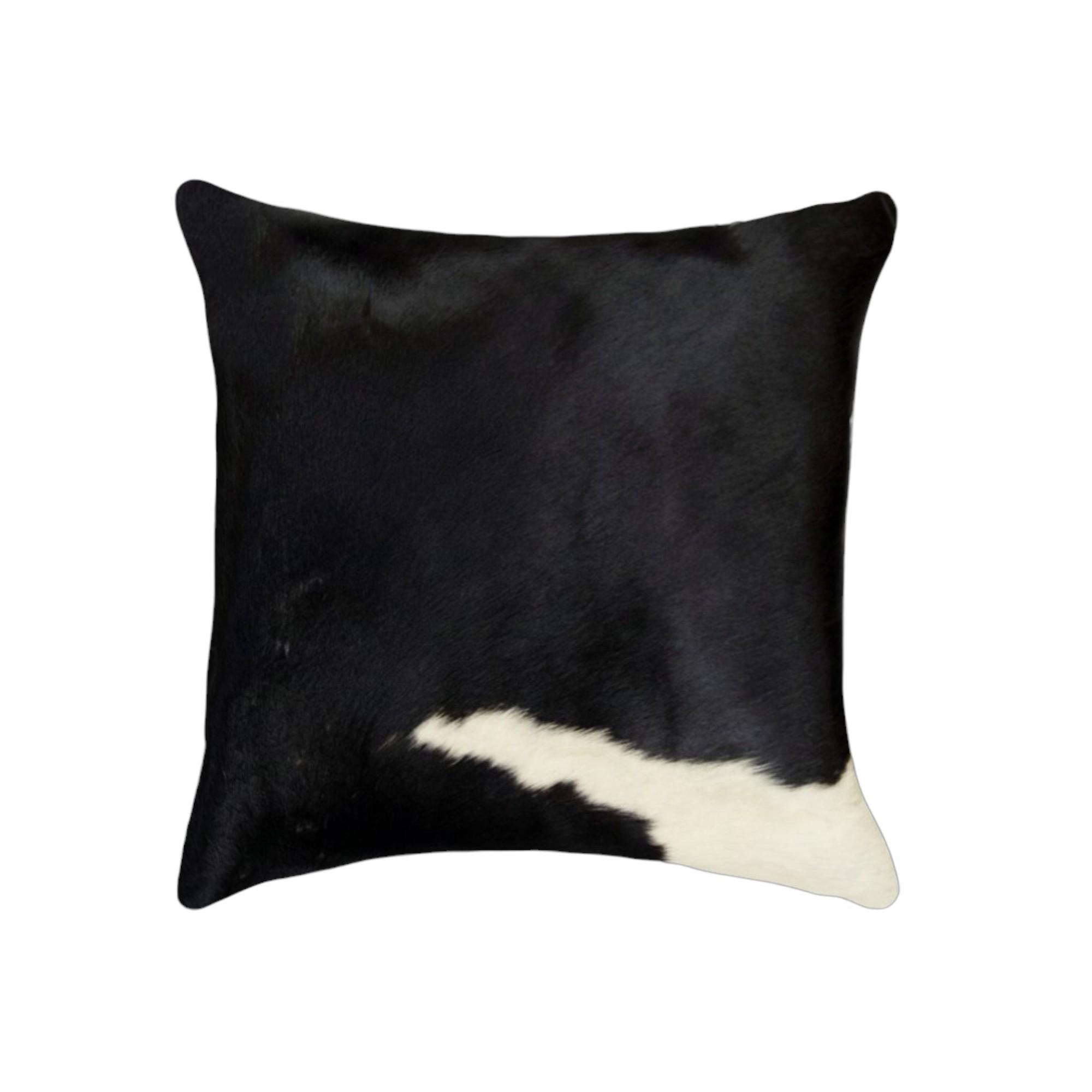 18" X 18" X 5" Black And White  Pillow 2 Pack