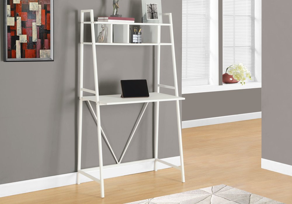 32" White Computer Desk