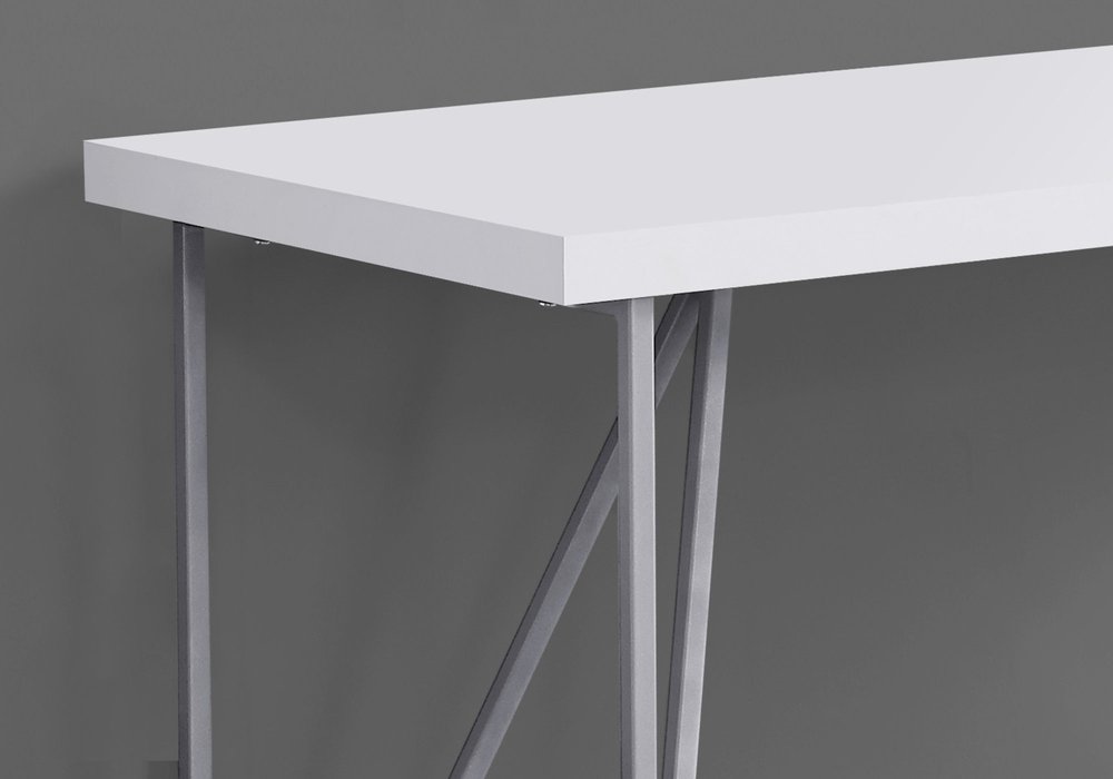 47" White and Silver Computer Desk