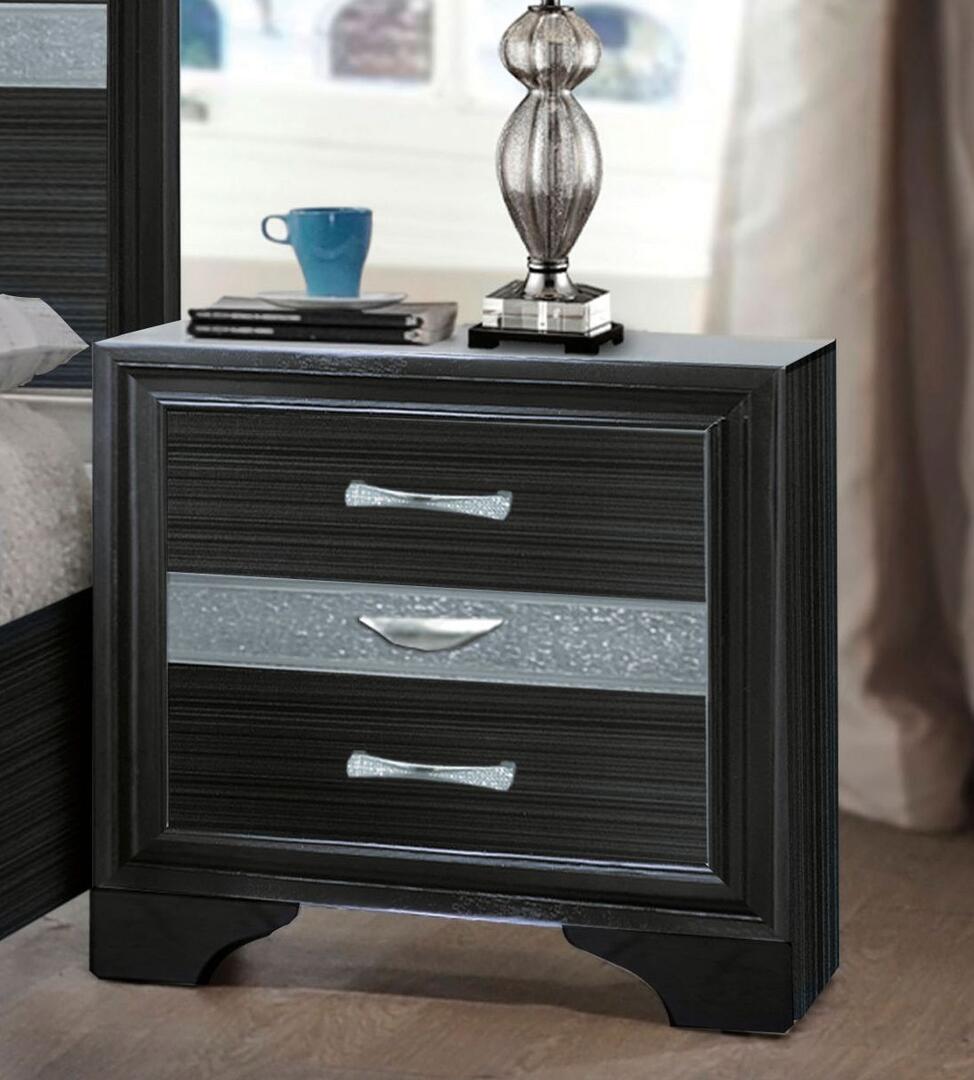 17" Rectangular Three Drawers Nightstand With Solid Wood Top