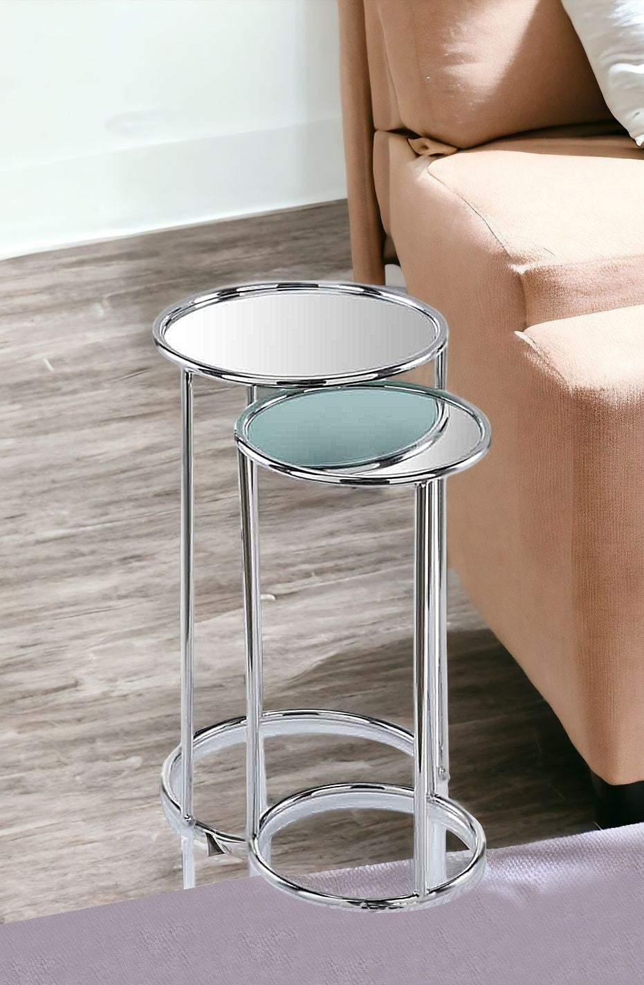 22" Silver Aluminum Round Mirrored End Table