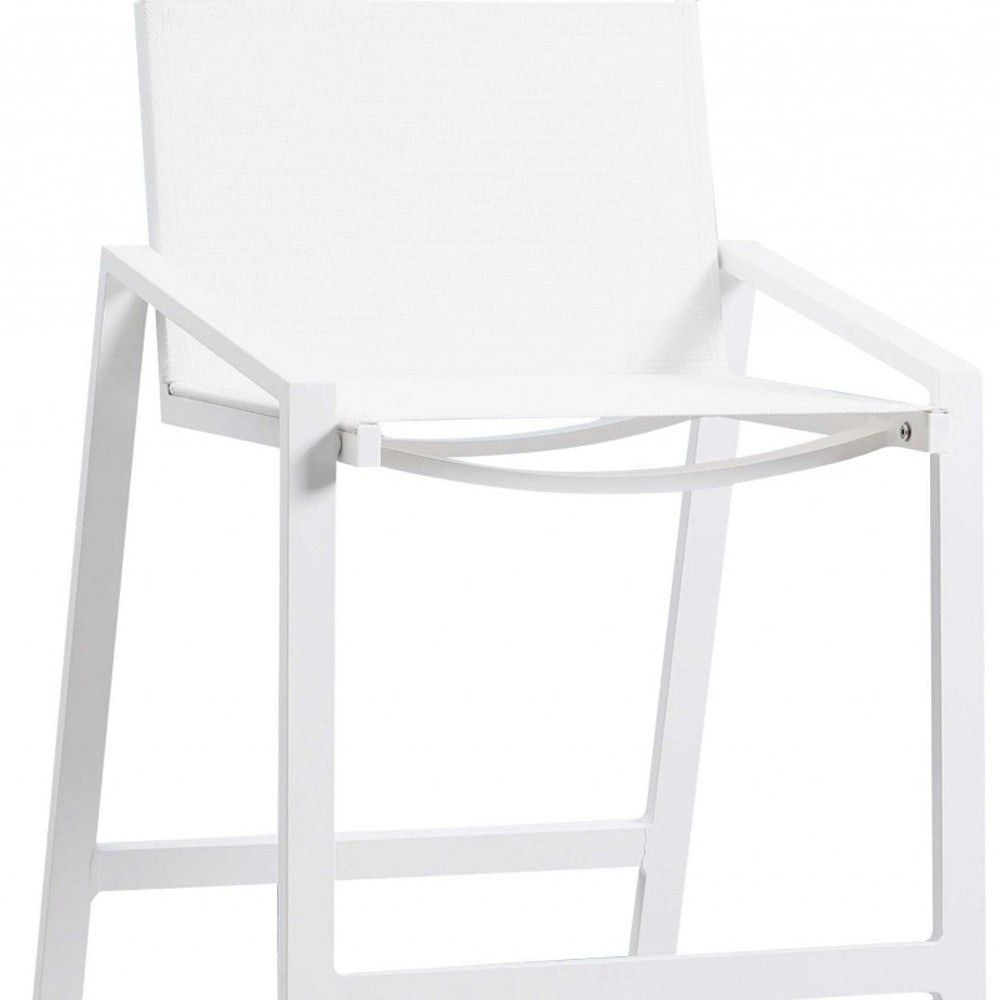 28" White Iron And Steel Counter Height Bar Chair