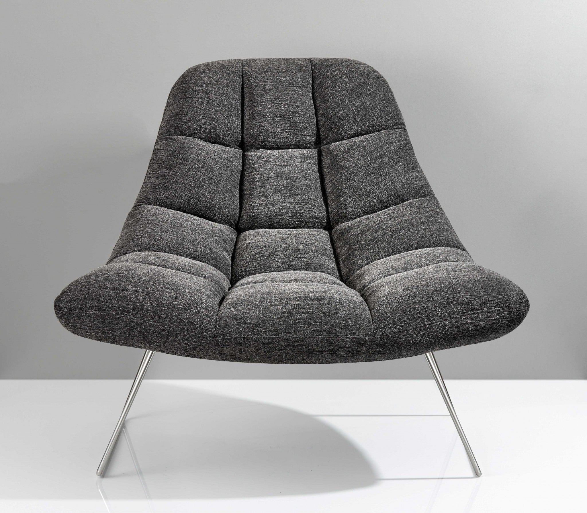 40" Gray And Silver Linen Tufted Butterfly Chair