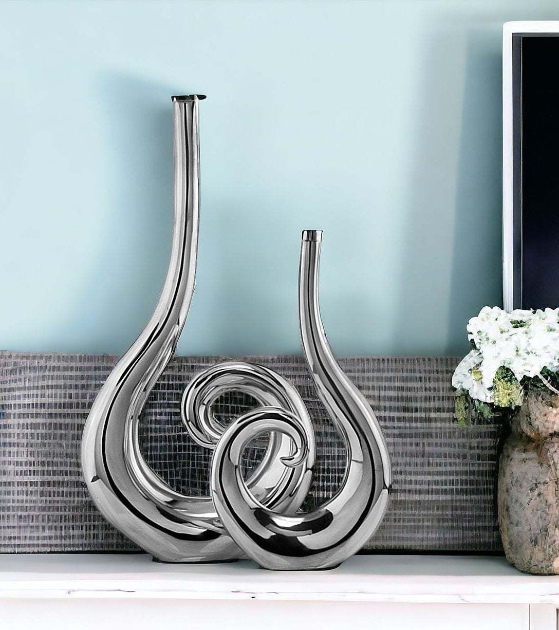 Set Of 2 Curl Casting Design Vases In Shiny Buffed Finished