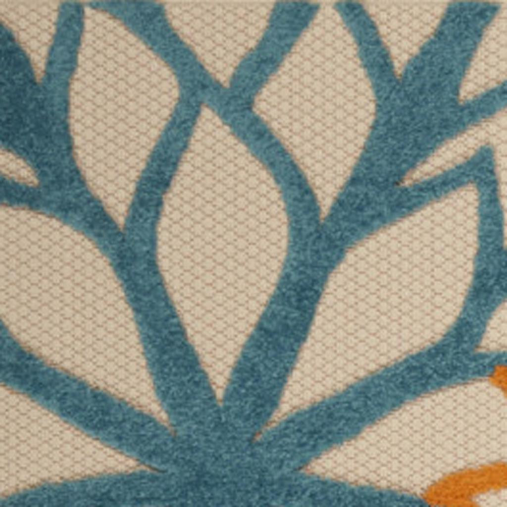 5' X 8' Ivory And Blue Floral Indoor Outdoor Area Rug
